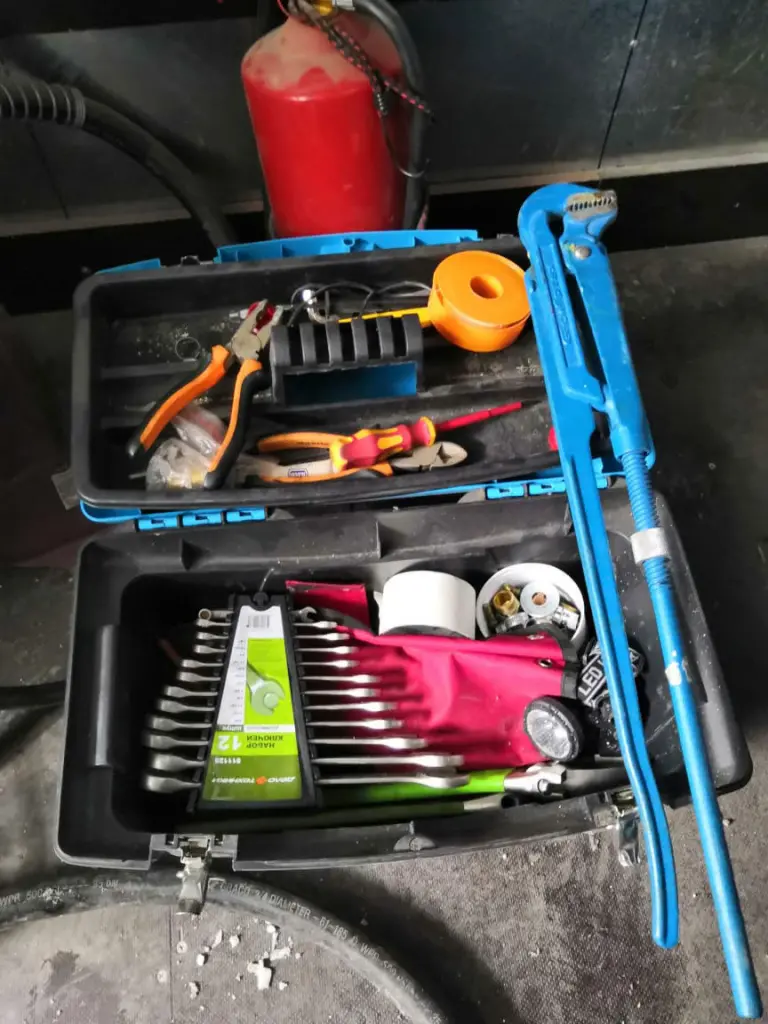 Набор инструментов для метрических и дюймовых систем соединения-1 Набор инструментов для метрических и дюймовых систем соединения-1